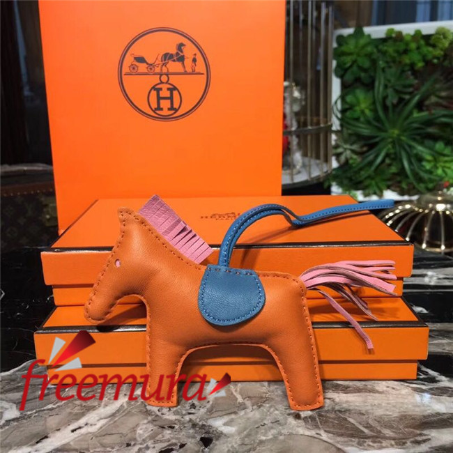 b3a7a0f9947ca52fb82073f7f68959a4_1544590964_2521.jpg b3a7a0f9947ca52fb82073f7f68959a4_1544590964_2521.jpg