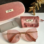 미우미우  M-6565