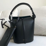 버버리 호보숄더백