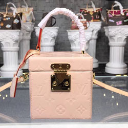 루이비통 블리커 박스 M52464