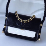 [고급형] 샤넬 크로스백 A182128