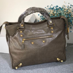 발렌시아가 시티 이태리 쉽스킨 BG-190418