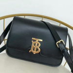 버버리 탠 송아지 가죽 미디엄  백 334170