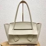 보테가 베네타 라지 ARCO백 190814