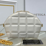 보테가 베네타 MINI백 592856