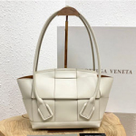 보테가 베네타 숄더백 592855