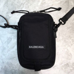 발렌시아가 크로스백 200310