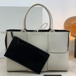 보테가 베네타 토트백  200409