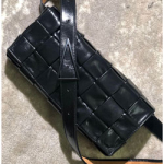 보테가 베네타 핸드백 BV210305