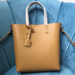 입생로랑 핸드백 394193