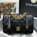 샤넬 체인 플랩 백 AS2696