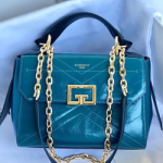 지방시 플랩 백 GY210927