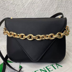 보테가베네타  마운트 크로스백 667398