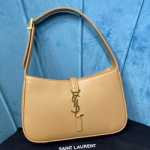 입생로랑 핸드백 657228