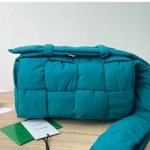 보테가베네타 벨트백 BV628951