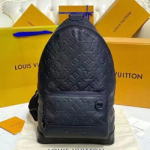  루이비통 레이서 슬링백 M46107