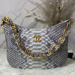 샤넬 토트 백 AS3562