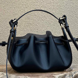 펜디 핸드백 8532