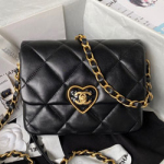 샤넬 플랩백 AS3979