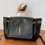 입생로랑 핸드백 672738