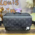 루이비통 스티머 메신저 M46795 