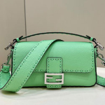 펜디 핸드백 8610