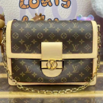 루이비통 도핀 소프트 GM M47149