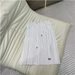 미우미우 M-13548