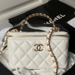 샤넬 핸드백 17cm Ap4052