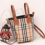 버버리 크로스백 131985